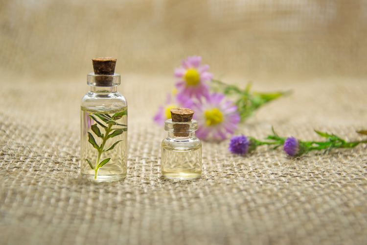 Huiles Essentielles et aromathérapie